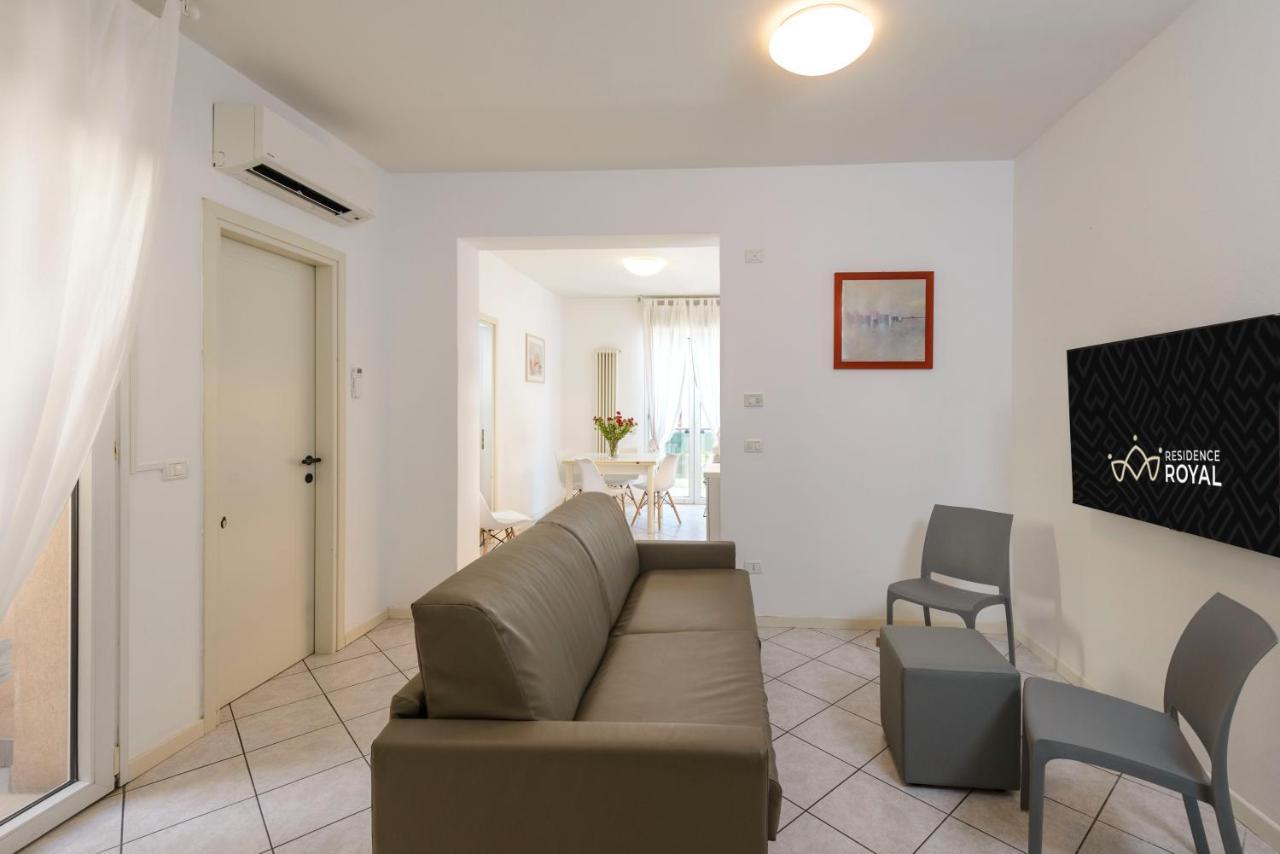 Residence Royal Rimini Zewnętrze zdjęcie