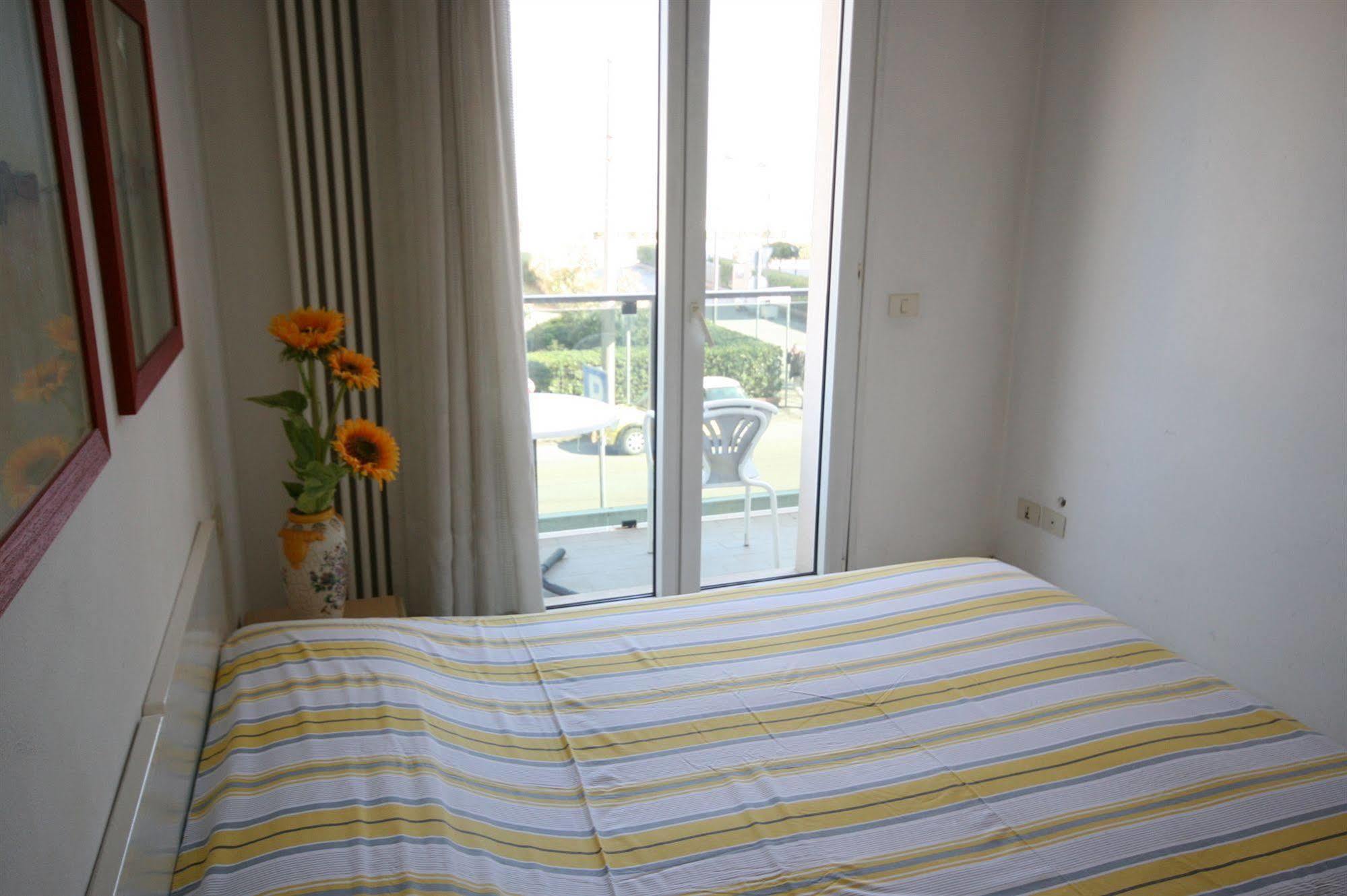 Residence Royal Rimini Zewnętrze zdjęcie