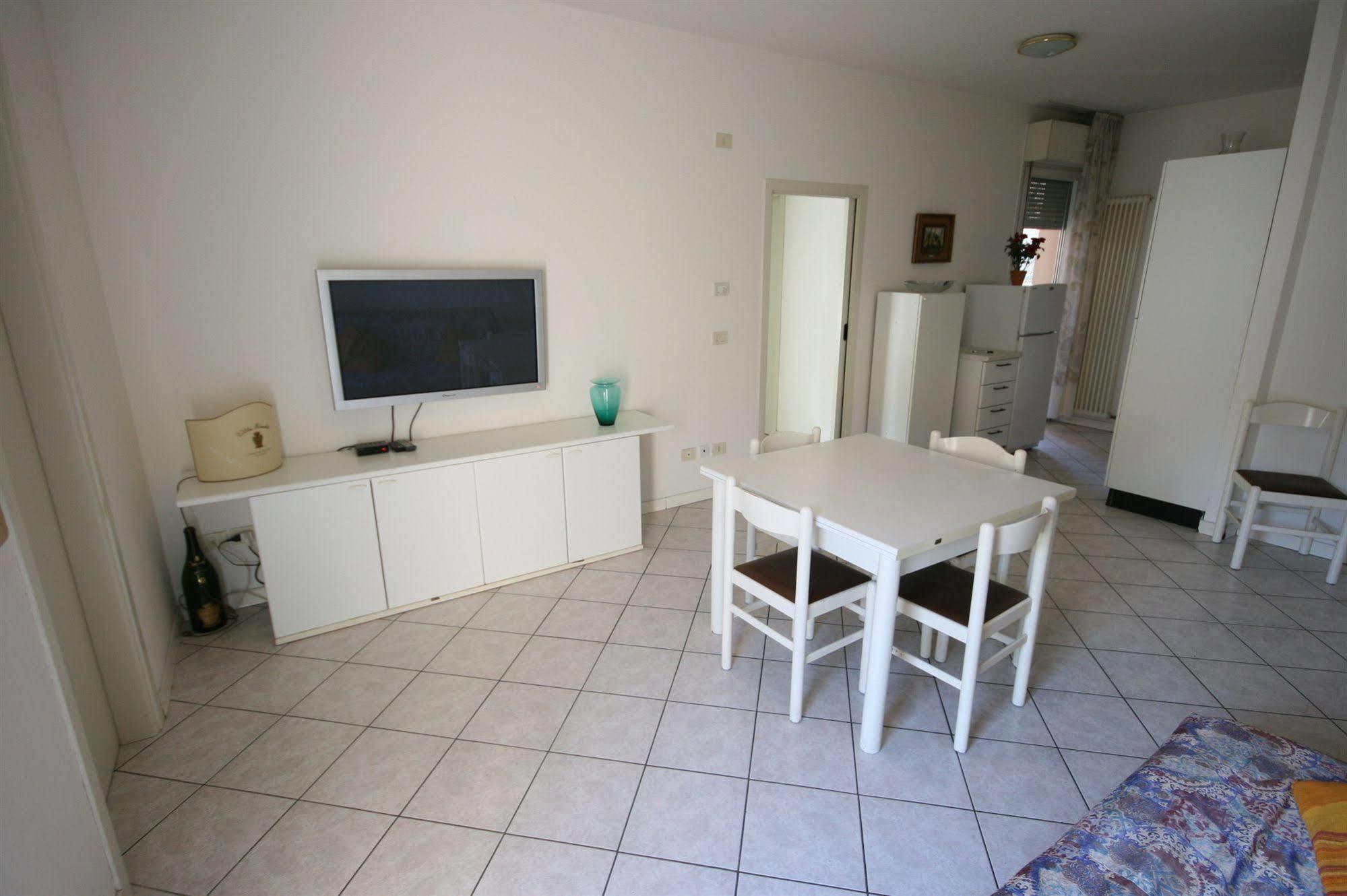 Residence Royal Rimini Zewnętrze zdjęcie